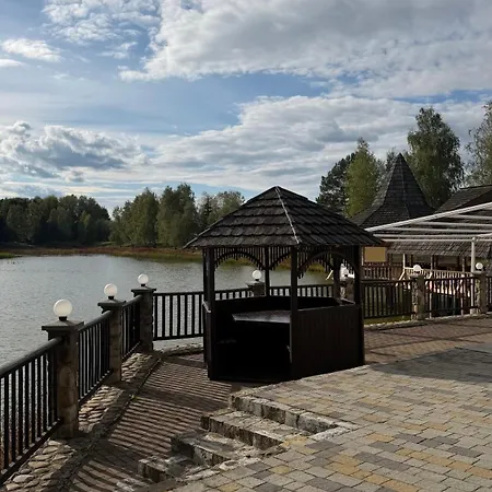 корчма на озерах Готель Pidhir”ya