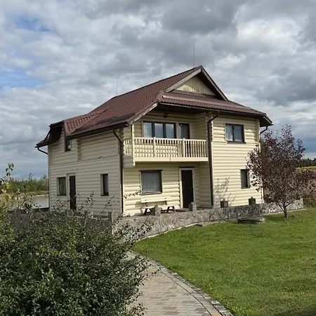 корчма на озерах Готель *